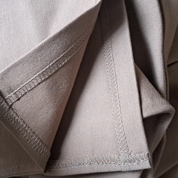 Rafaella Tummy Control Pull On Ankle Pants Medium - Picture 7 of 8